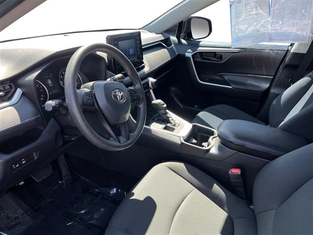Photo of 2021 Midnight Black Metallic Toyota RAV4