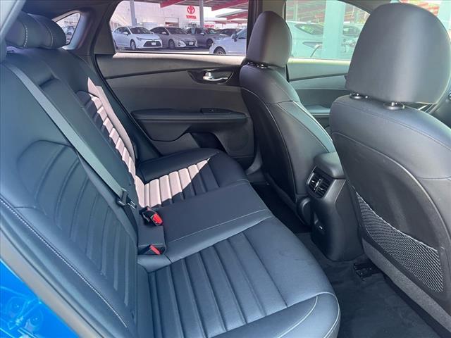 Photo of 2023 Sporty Blue Kia Forte
