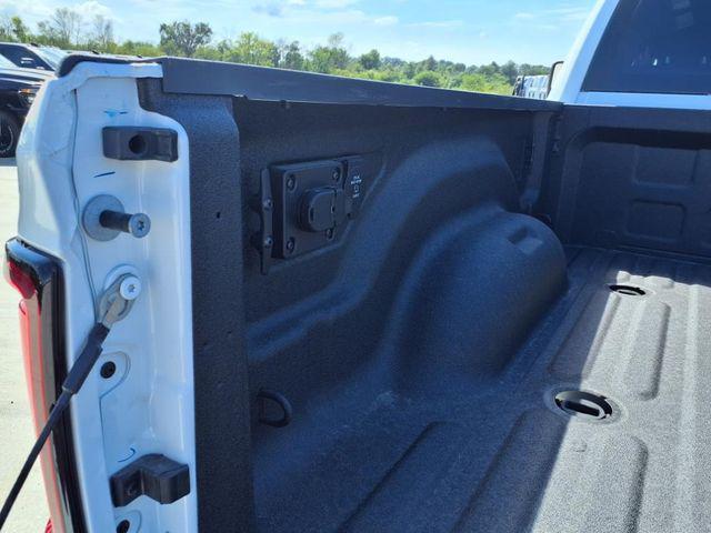 Photo of 2025 Bright White Clearcoat RAM 2500