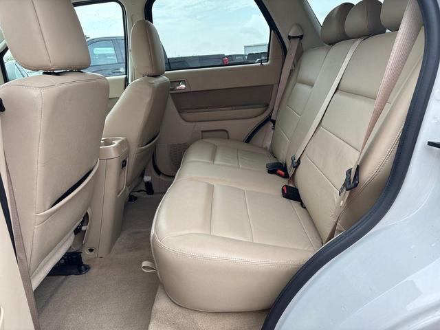 Photo of 2009 White Suede Clearcoat Ford Escape