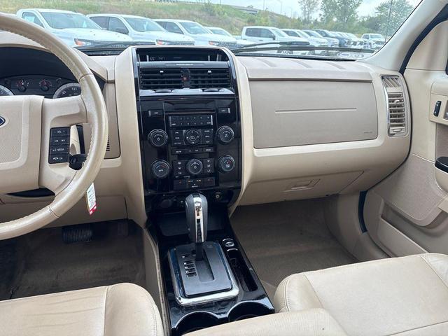 Photo of 2009 White Suede Clearcoat Ford Escape