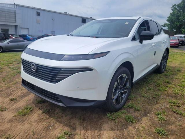 Photo of 2025 Everest White P Nissan Murano
