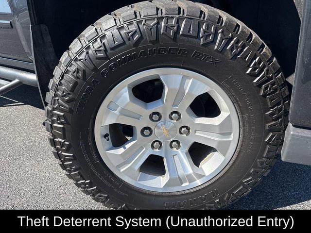 Photo of 2018 Graphite Metallic Chevrolet Silverado 1500