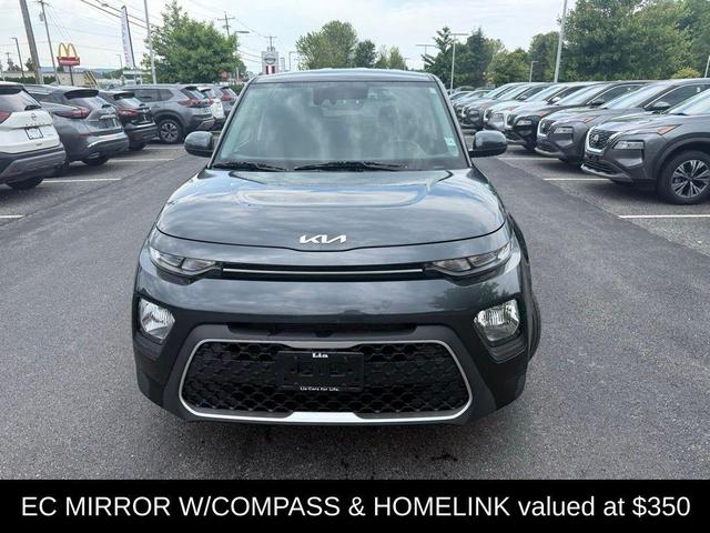 Photo of 2022 Gravity Gray Kia Soul