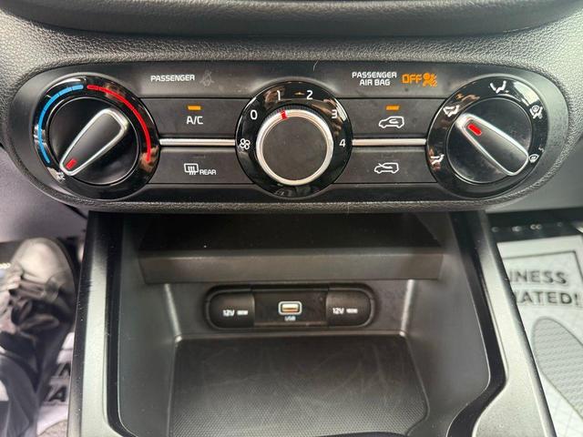 Photo of 2022 Gravity Gray Kia Soul