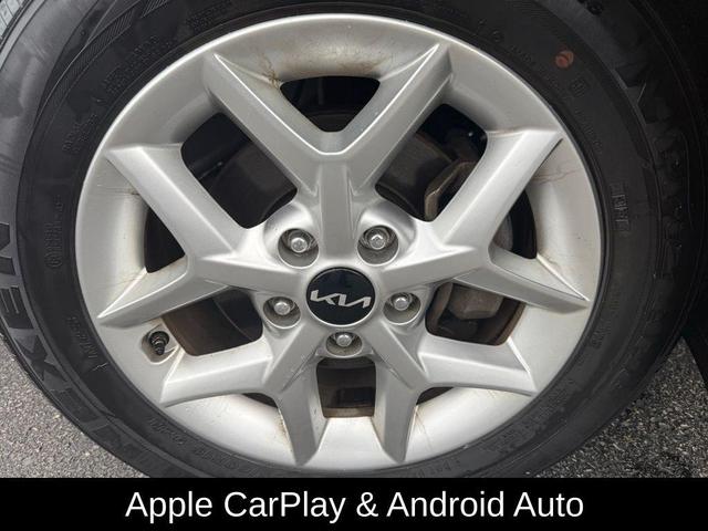 Photo of 2022 Gravity Gray Kia Soul