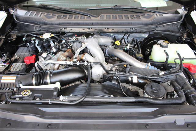 Photo of 2024 Agate Black Metallic Ford F-250