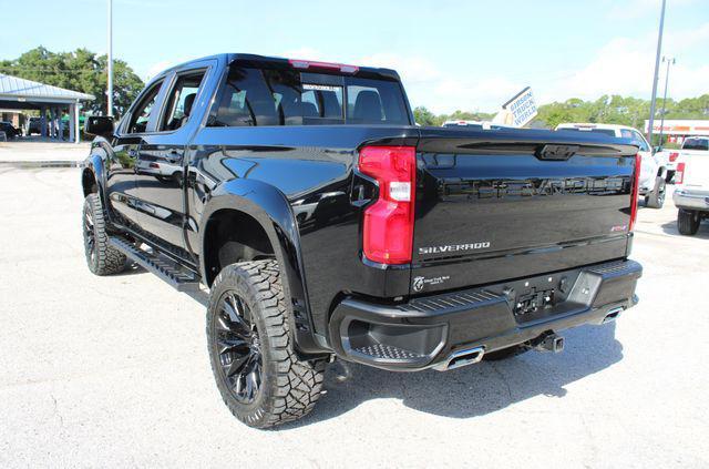 Photo of 2024 Black Chevrolet Silverado 1500