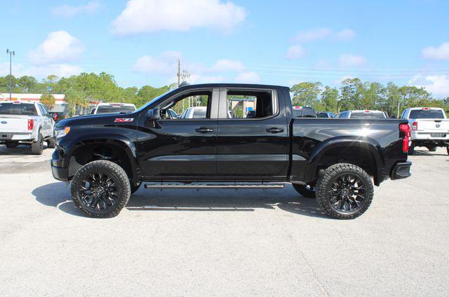 Photo of 2024 Black Chevrolet Silverado 1500