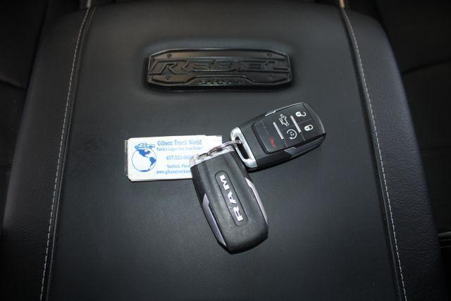 Photo of 2024 Granite Crystal Metallic Clearcoat RAM 2500