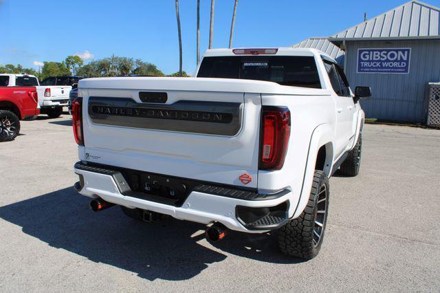 Photo of 2023 Summit White GMC Sierra 1500