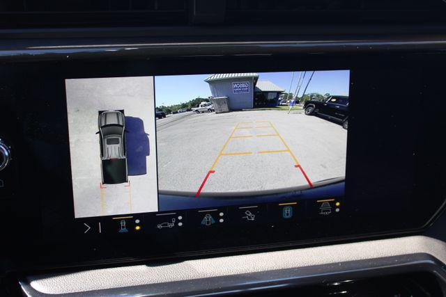 Photo of 2023 Summit White GMC Sierra 1500