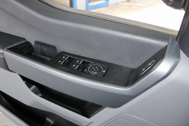 Photo of 2024 Oxford White Ford F-250