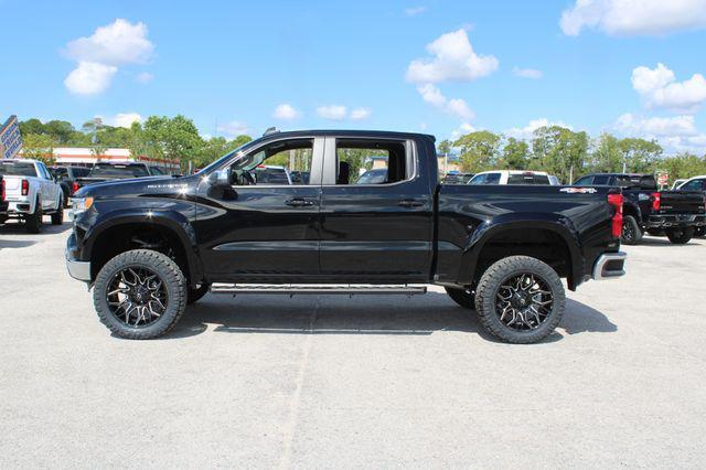Photo of 2025 Black Chevrolet Silverado 1500