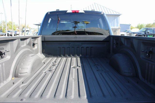Photo of 2022 Agate Black Metallic Ford F-250