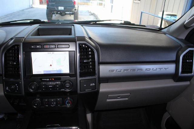 Photo of 2022 Agate Black Metallic Ford F-250