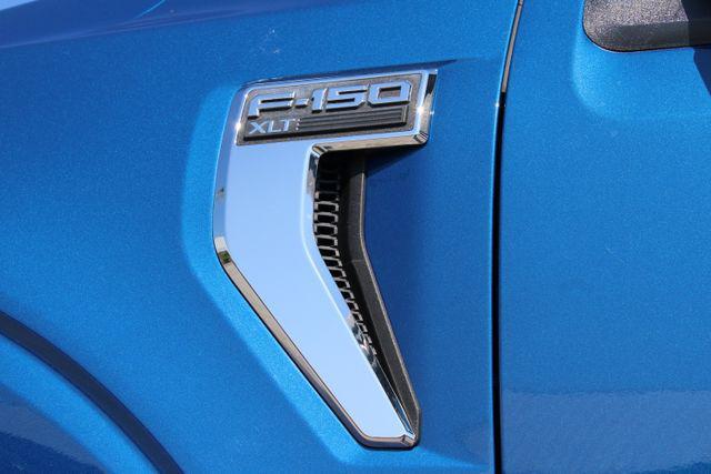 Photo of 2024 Atlas Blue Metallic Ford F-150