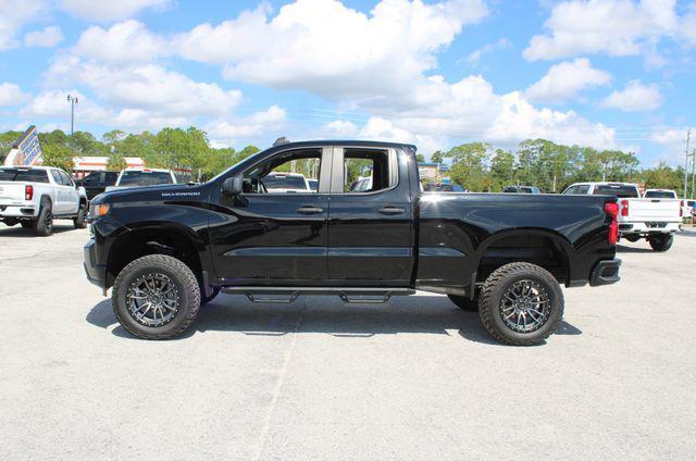 Photo of 2021 Black Chevrolet Silverado 1500