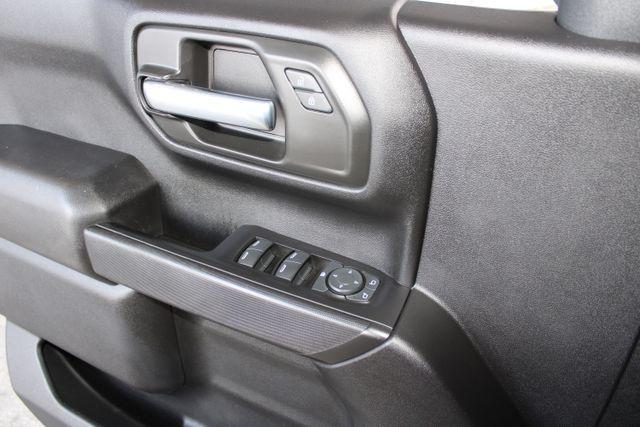 Photo of 2021 Black Chevrolet Silverado 1500