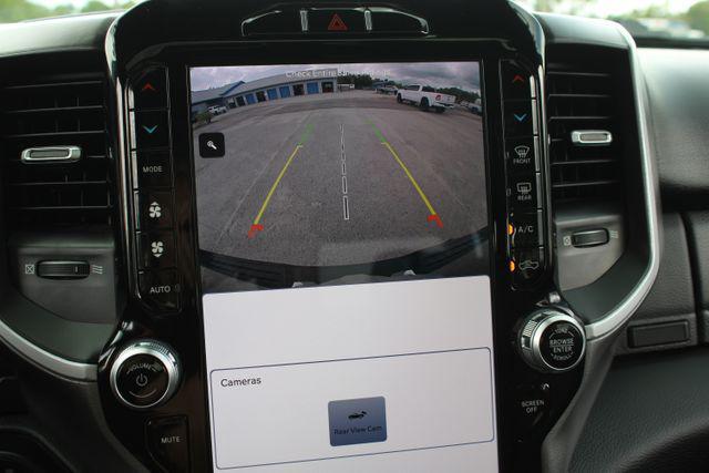Photo of 2023 Diamond Black Crystal Pearlcoat RAM 1500