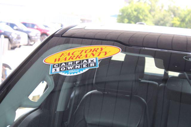 Photo of 2024 Agate Black Metallic Ford F-250