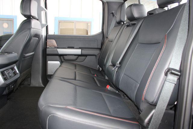 Photo of 2024 Agate Black Metallic Ford F-250