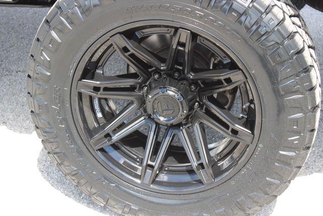Photo of 2024 Agate Black Metallic Ford F-250