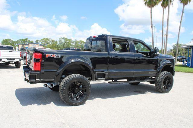 Photo of 2024 Agate Black Metallic Ford F-250