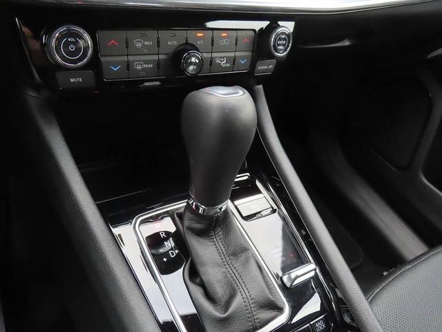 Photo of 2024 Hydro Blue Pearlcoat Jeep Compass
