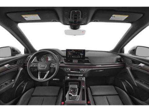 Photo of 2025 Chronos Gray Metallic Audi Q5