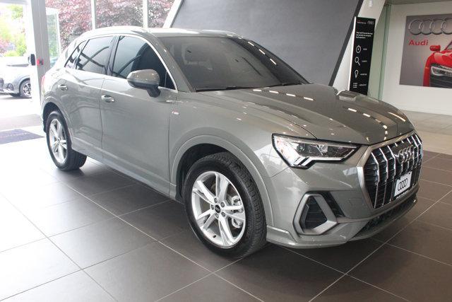 2022 Audi Q3