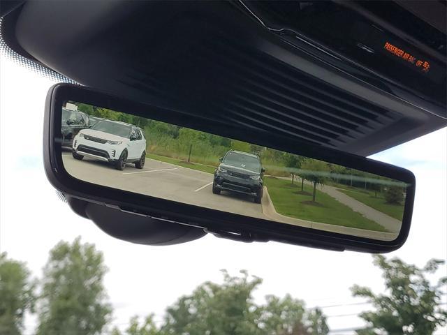 Photo of 2025 Charente Grey Premium Metallic Land Rover Range Rover Sport