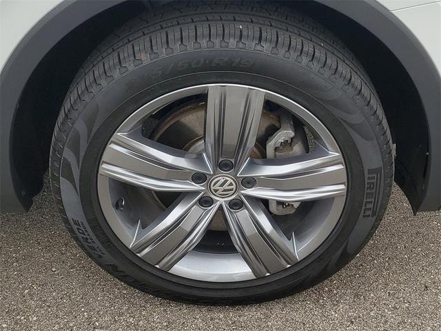 Photo of 2020 Pure White Volkswagen Tiguan