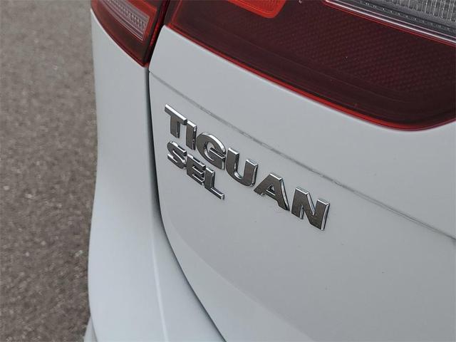 Photo of 2020 Pure White Volkswagen Tiguan