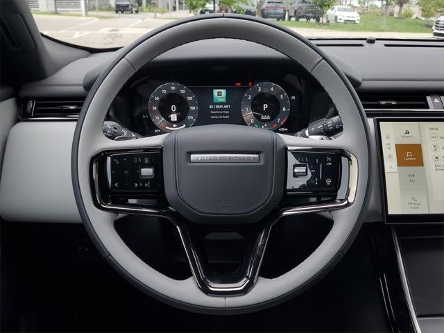 Photo of 2026 Santorini Black Metallic Land Rover Range Rover Velar