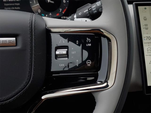 Photo of 2026 Santorini Black Metallic Land Rover Range Rover Velar