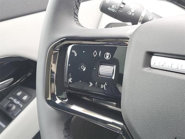 Photo of 2026 Santorini Black Land Rover Range Rover Evoque