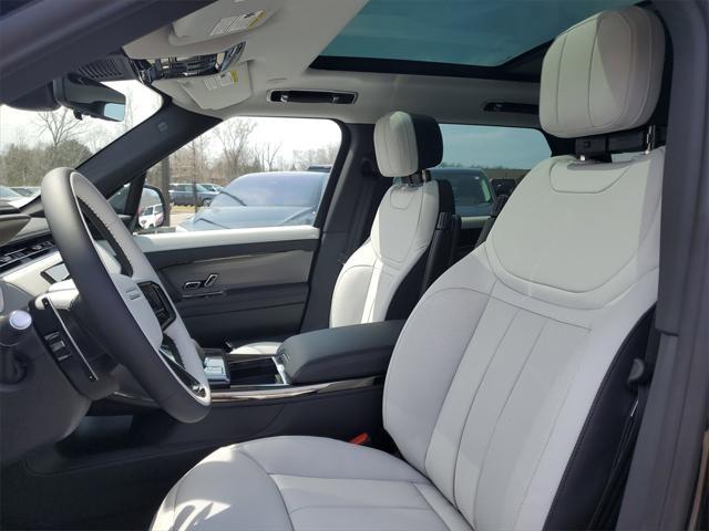 Photo of 2025 Santorini Black Land Rover Range Rover Sport