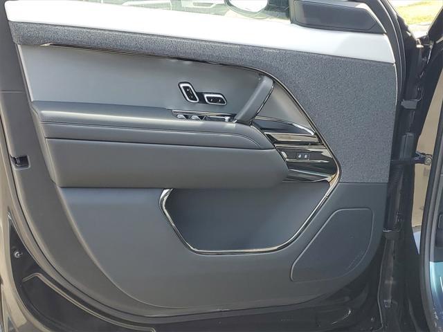 Photo of 2025 Santorini Black Land Rover Range Rover Sport