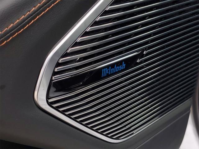 Photo of 2023 Silver Zynith Jeep Grand Cherokee L