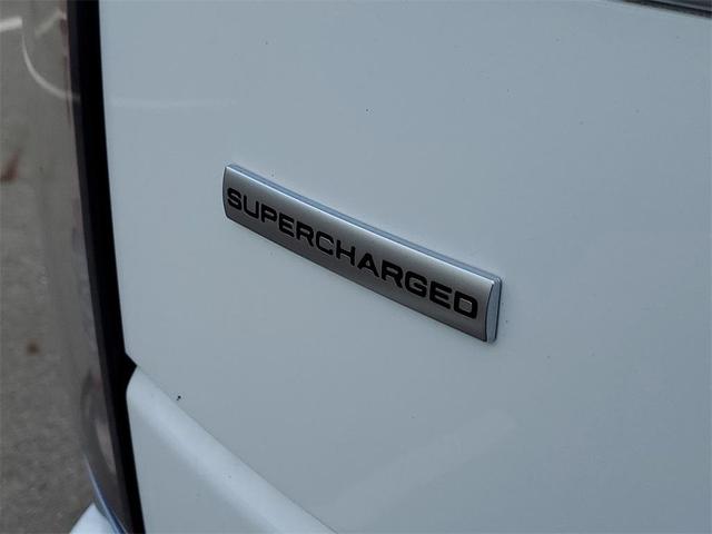 Photo of 2017 White Land Rover Range Rover