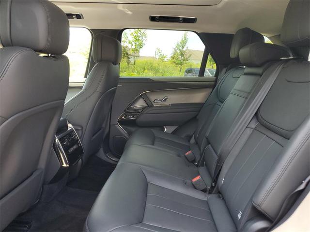 Photo of 2024 Santorini Black Metallic Land Rover Range Rover Sport