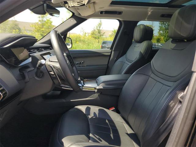 Photo of 2024 Santorini Black Metallic Land Rover Range Rover Sport