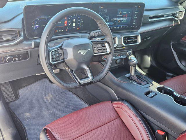Photo of 2025 Oxford White Ford Mustang