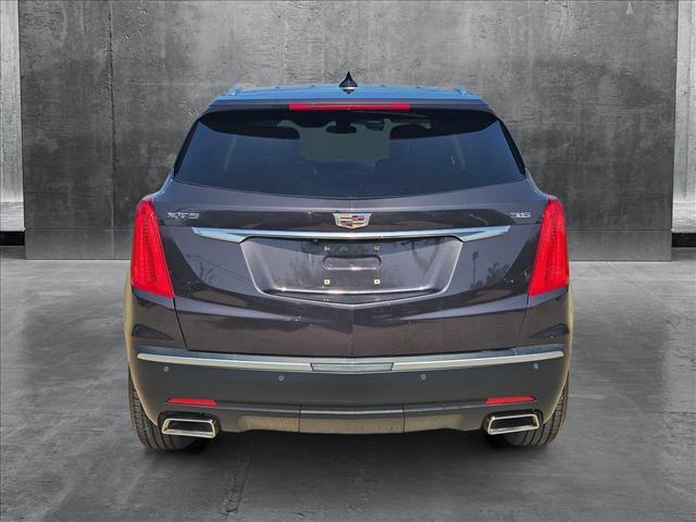 Photo of 2018 Dark Granite Metallic Cadillac XT5