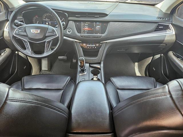 Photo of 2018 Dark Granite Metallic Cadillac XT5