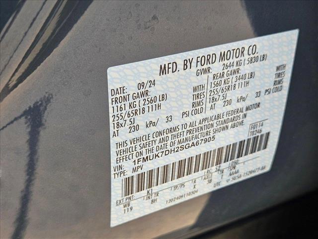 Photo of 2025 Vapor Blue Metallic Ford Explorer