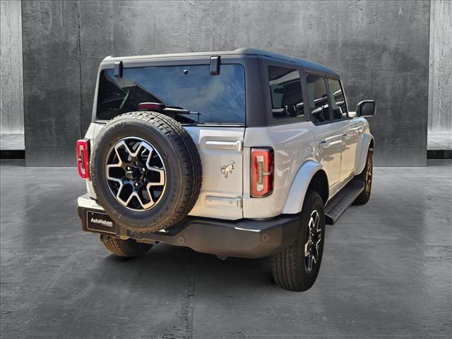 Photo of 2025 Oxford White Ford Bronco