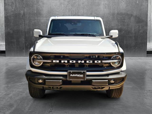 Photo of 2025 Oxford White Ford Bronco