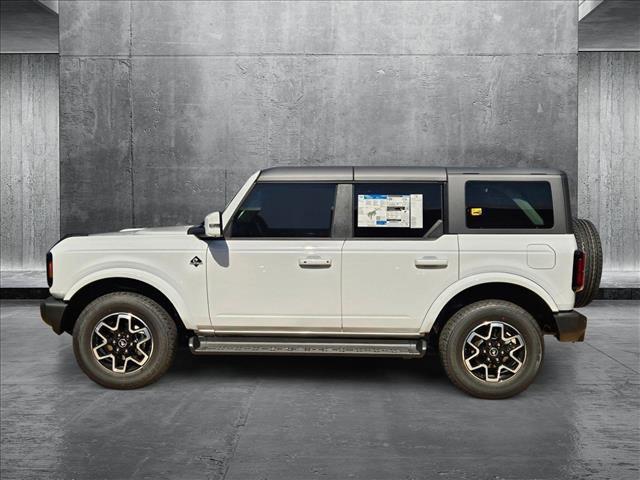 Photo of 2025 Oxford White Ford Bronco